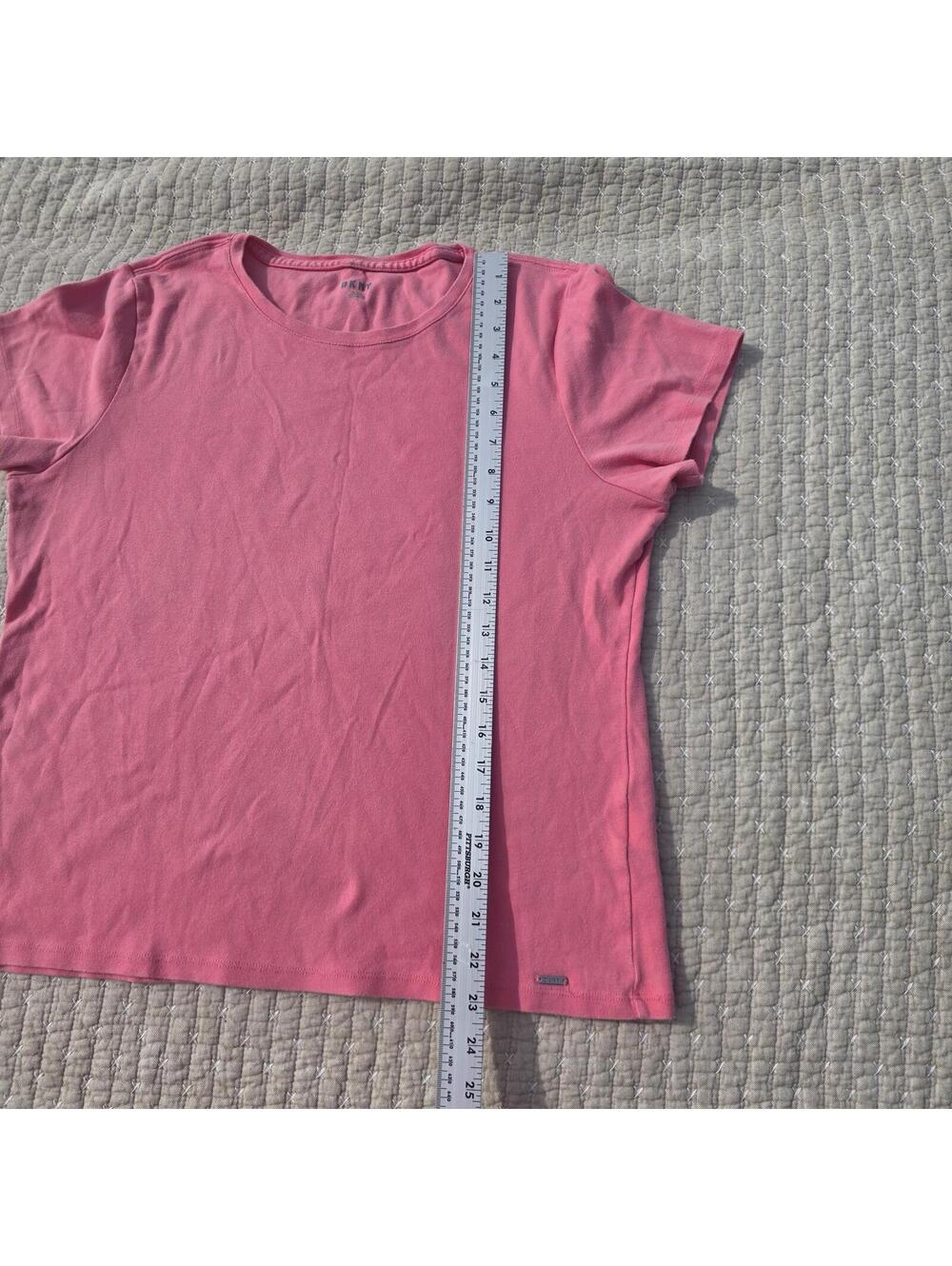 DKNY Pink Barbiecore Bubblegum Cotton T-shirt sz XL - Picture 5 of 6